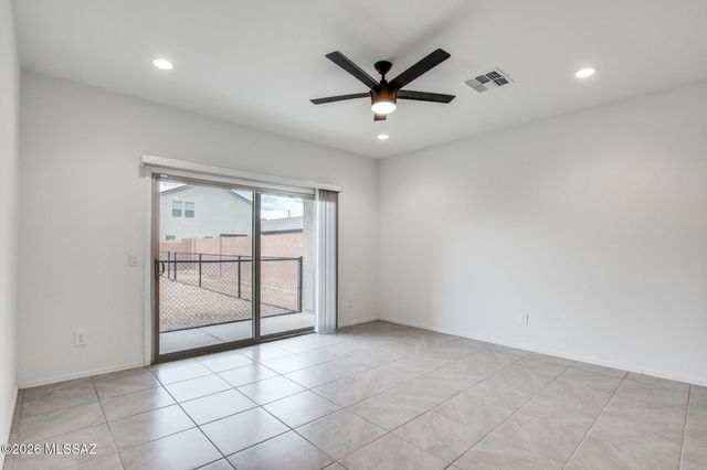 12161 E Ava Lynn Drive, Vail, AZ 85641