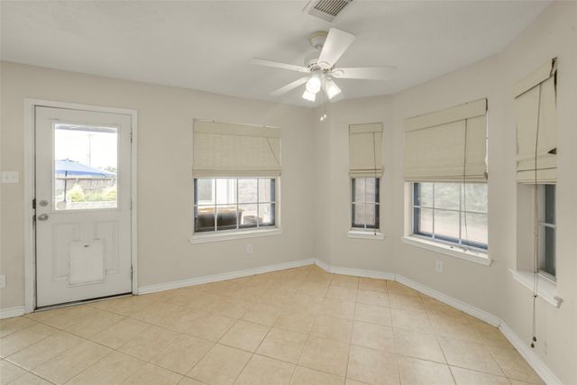 126 Shadow Wood Drive, Sugar Land, TX 77498