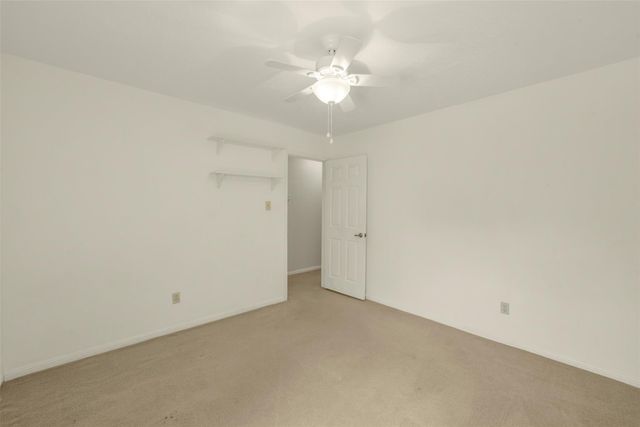 126 Shadow Wood Drive, Sugar Land, TX 77498