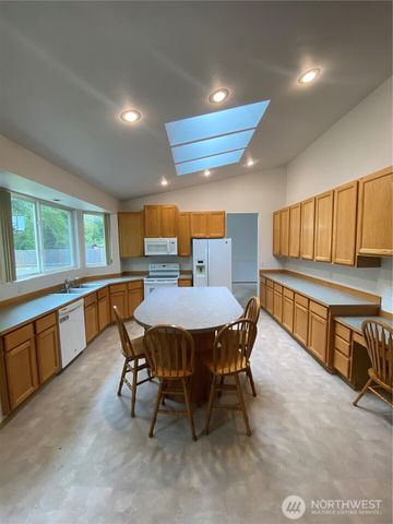 14703 151st Avenue E, Orting, WA 98360