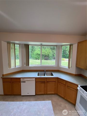 14703 151st Avenue E, Orting, WA 98360