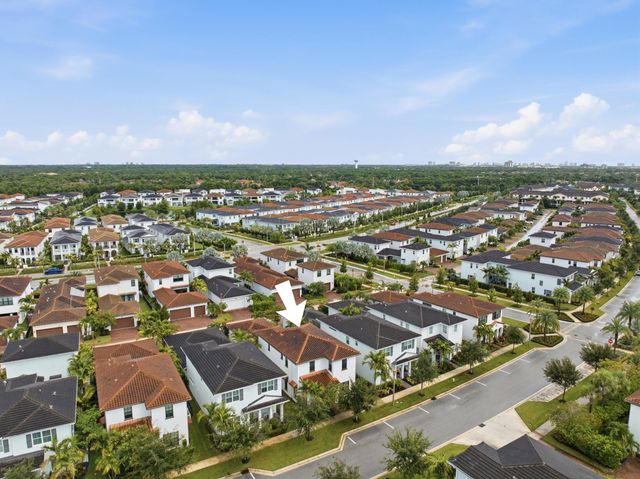 13334 Machiavelli Way, Palm Beach Gardens, FL 33418