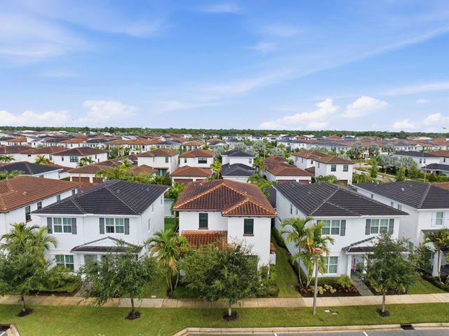 13334 Machiavelli Way, Palm Beach Gardens, FL 33418