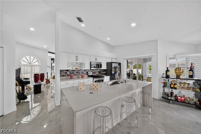 3235 NW 17th LN, Cape Coral, FL 33993
