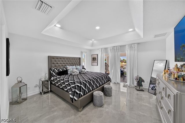 3235 NW 17th LN, Cape Coral, FL 33993