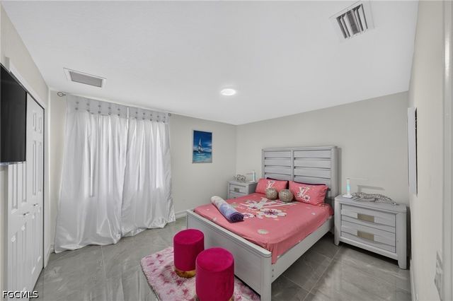 3235 NW 17th LN, Cape Coral, FL 33993