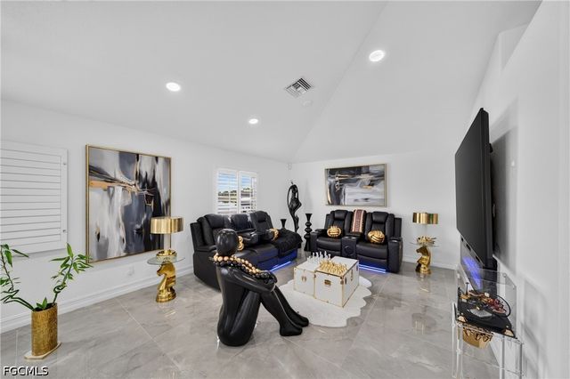 3235 NW 17th LN, Cape Coral, FL 33993