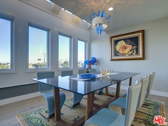 7800 Veragua Drive, Playa Del Rey, CA 90293