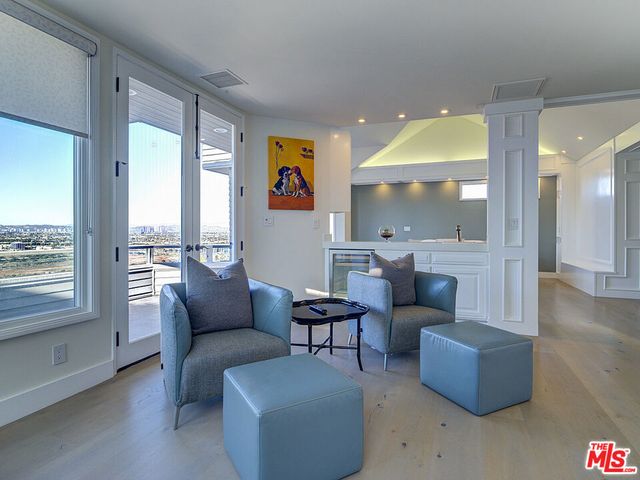 7800 Veragua Drive, Playa Del Rey, CA 90293