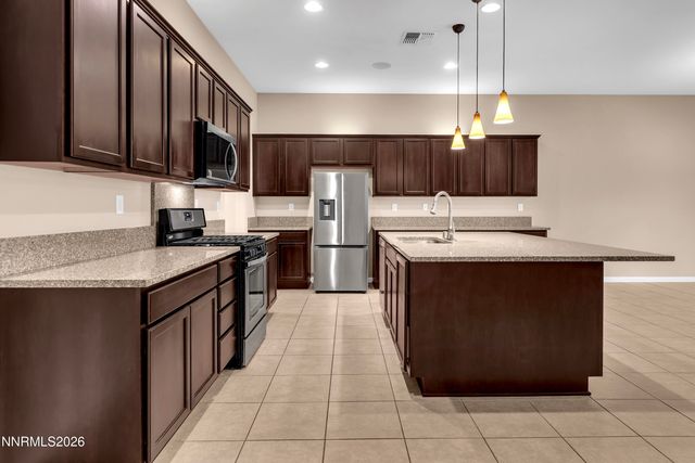 9670 Avitara Way, Reno, NV 89521
