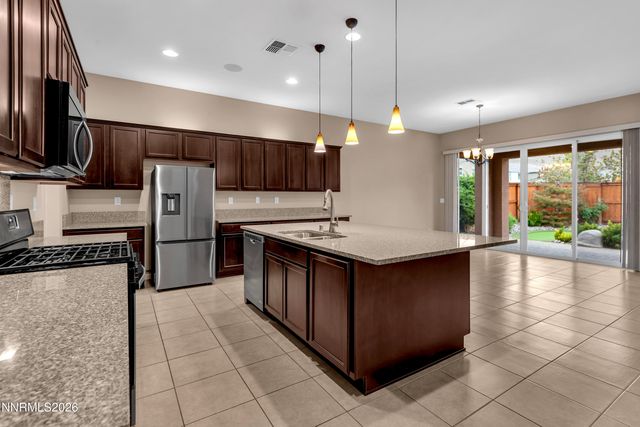 9670 Avitara Way, Reno, NV 89521
