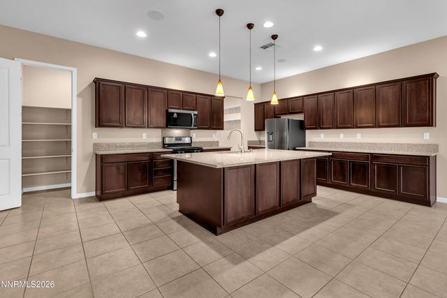 9670 Avitara Way, Reno, NV 89521