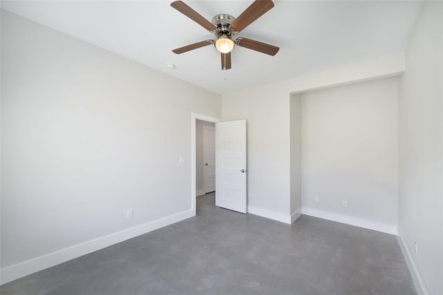 500 Harmon Hills CV E, Dripping Springs, TX 78620