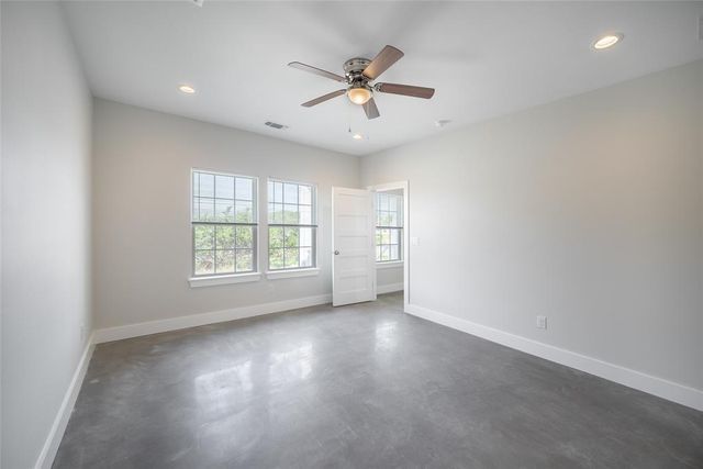 500 Harmon Hills CV E, Dripping Springs, TX 78620