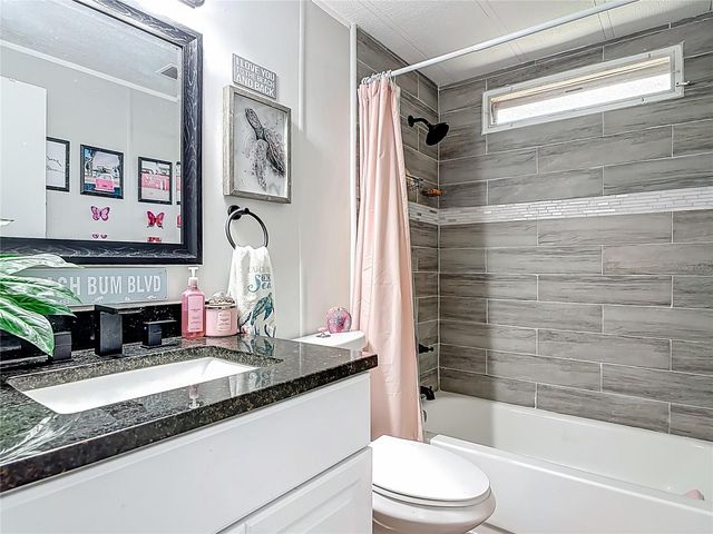 121 ALOHA TERRACE, Port Orange, FL 32129