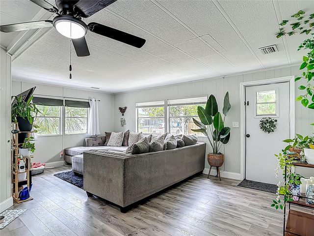 121 ALOHA TERRACE, Port Orange, FL 32129