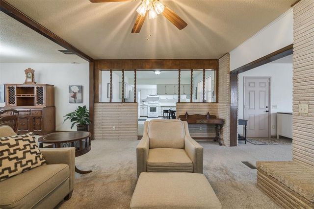 941 NW 32nd Street, Moore, OK 73160