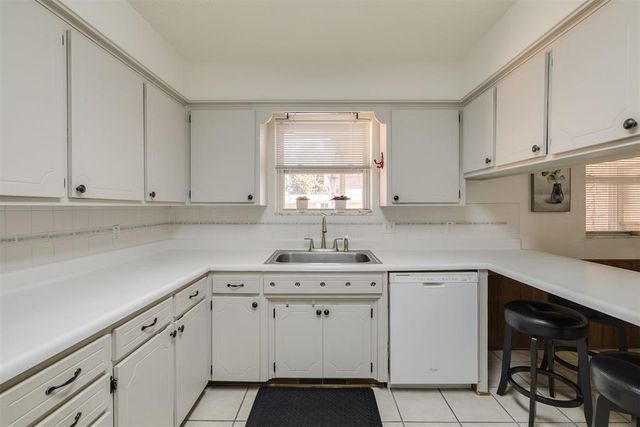 941 NW 32nd Street, Moore, OK 73160