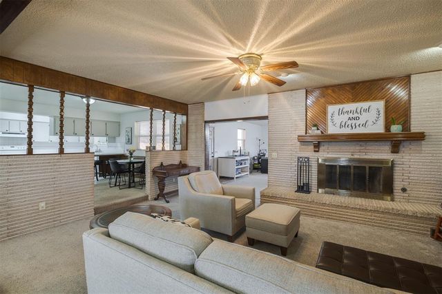 941 NW 32nd Street, Moore, OK 73160
