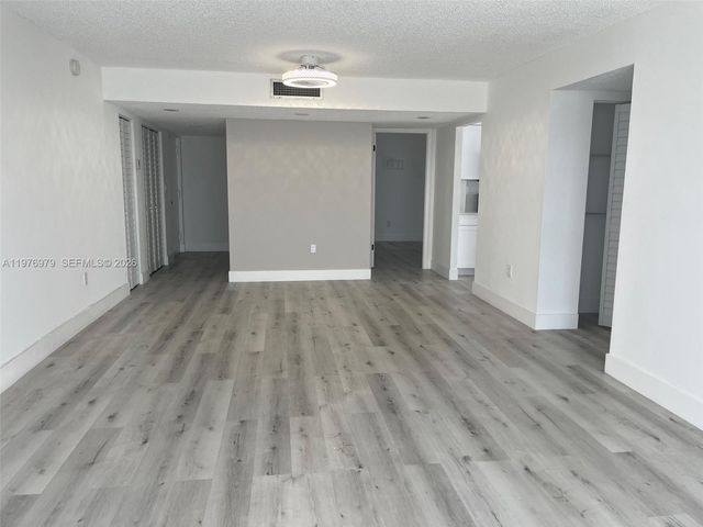 8530 Byron Ave 402, Miami Beach, FL 33141