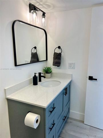 8530 Byron Ave 402, Miami Beach, FL 33141