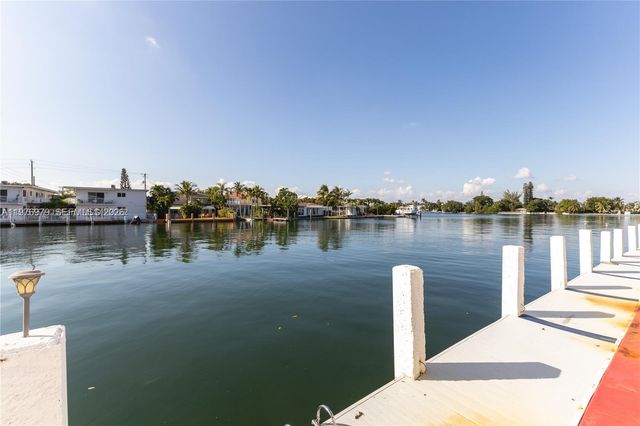 8530 Byron Ave 402, Miami Beach, FL 33141