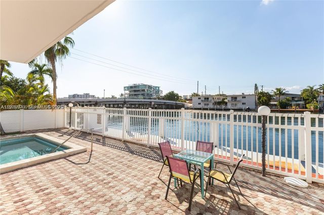 8530 Byron Ave 402, Miami Beach, FL 33141