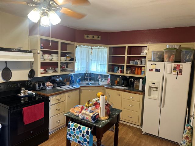 567 N Rice, Hamilton, TX 76531