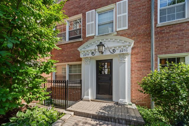 2254 Sherman Avenue 2, Evanston, IL 60201
