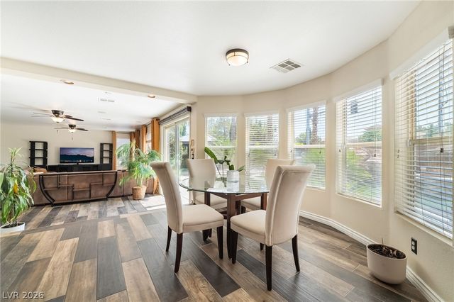 11280 Pentland Downs Street, Las Vegas, NV 89141