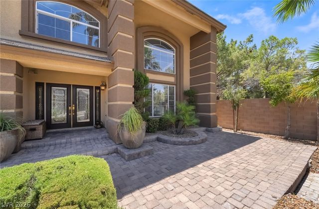 11280 Pentland Downs Street, Las Vegas, NV 89141