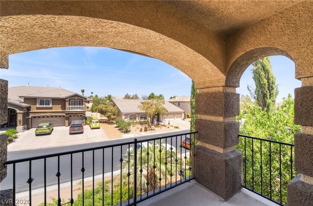 11280 Pentland Downs Street, Las Vegas, NV 89141