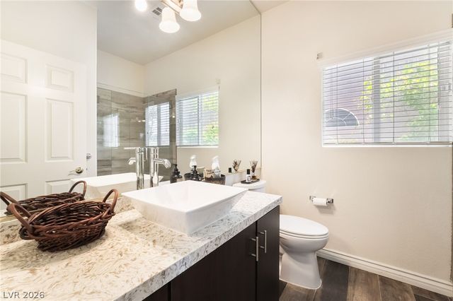 11280 Pentland Downs Street, Las Vegas, NV 89141
