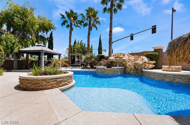 11280 Pentland Downs Street, Las Vegas, NV 89141