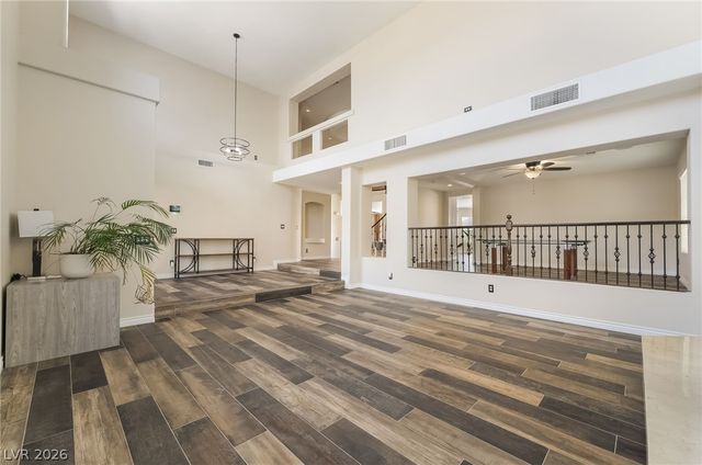 11280 Pentland Downs Street, Las Vegas, NV 89141