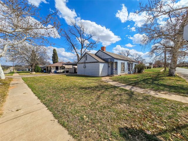 1200 E Twelfth Street, Sweetwater, TX 79556