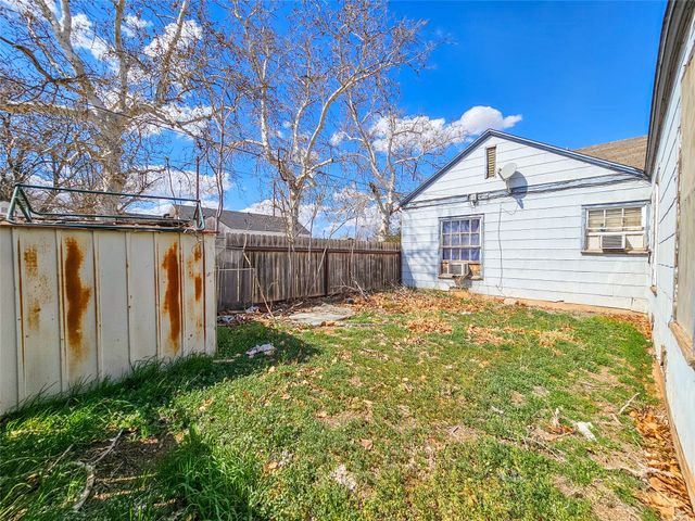 1200 E Twelfth Street, Sweetwater, TX 79556