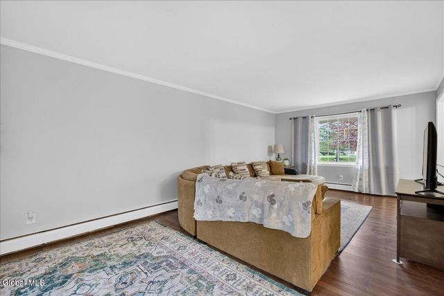 4 N Center Lane, Clifton Park, NY 12019
