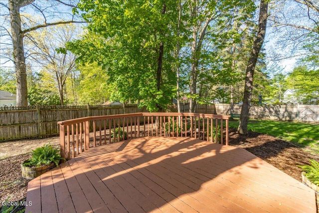 4 N Center Lane, Clifton Park, NY 12019