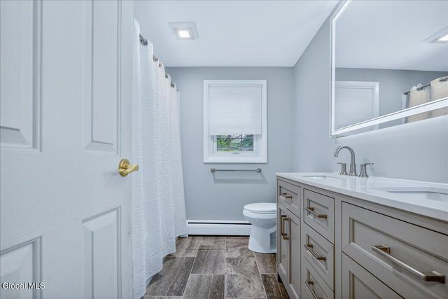4 N Center Lane, Clifton Park, NY 12019