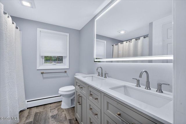 4 N Center Lane, Clifton Park, NY 12019