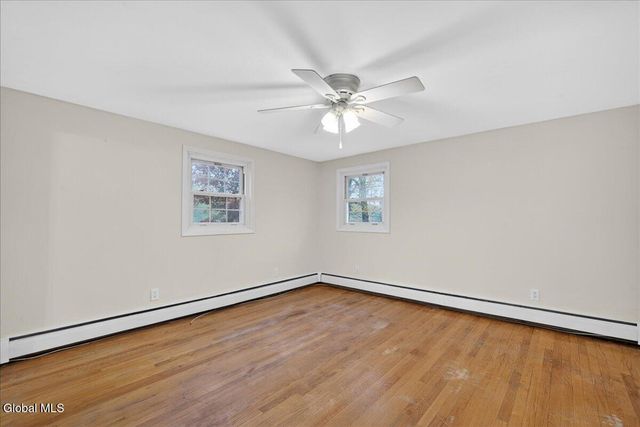 4 N Center Lane, Clifton Park, NY 12019