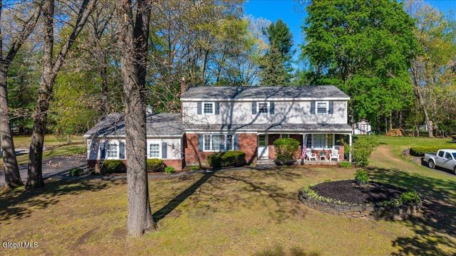 4 N Center Lane, Clifton Park, NY 12019