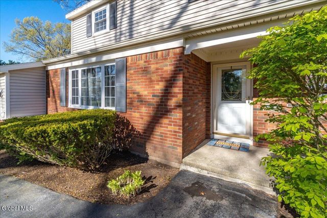 4 N Center Lane, Clifton Park, NY 12019
