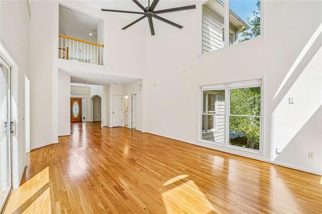 802 Eastside Pointe, Woodstock, GA 30189