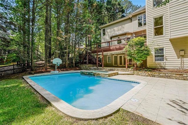802 Eastside Pointe, Woodstock, GA 30189