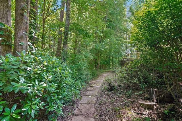 802 Eastside Pointe, Woodstock, GA 30189