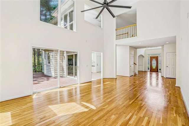 802 Eastside Pointe, Woodstock, GA 30189