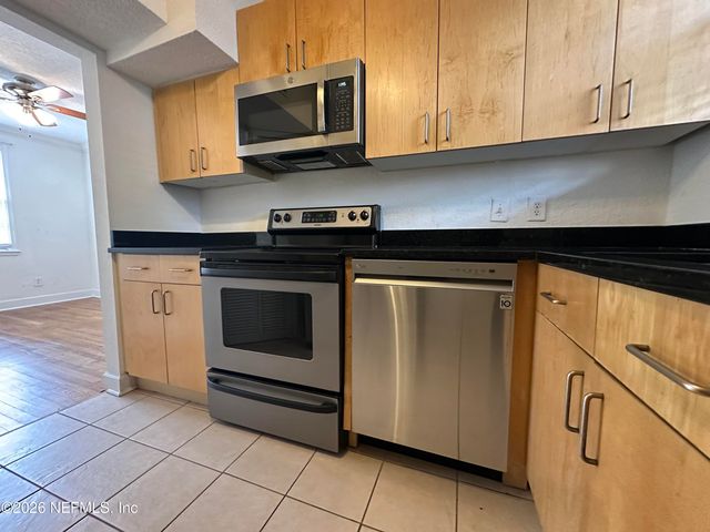319 1ST Avenue 1-A, Jacksonville Beach, FL 32250