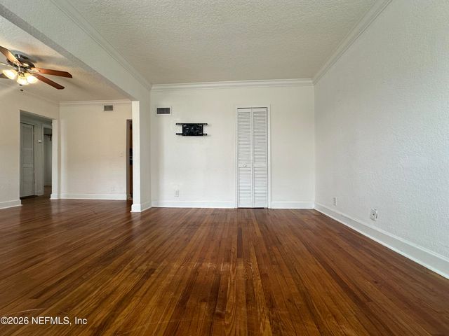 319 1ST Avenue 1-A, Jacksonville Beach, FL 32250